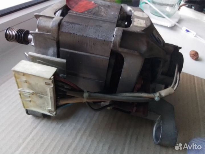 Двигатель от стиральной машины LG