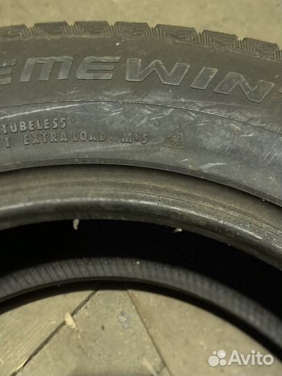 Continental ExtremeWinterContact 235/65 R17 108M