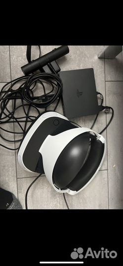 Sony PS4 slim 2Tb+VR очки+2Move джойстик,камера