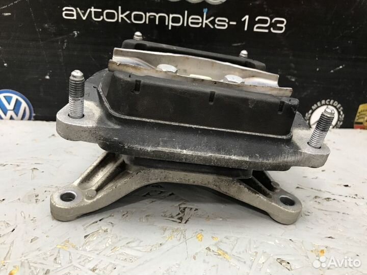 Подушка АКПП Audi A6 C6 BDX 2007