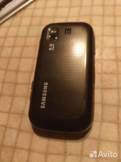 Samsung B5722