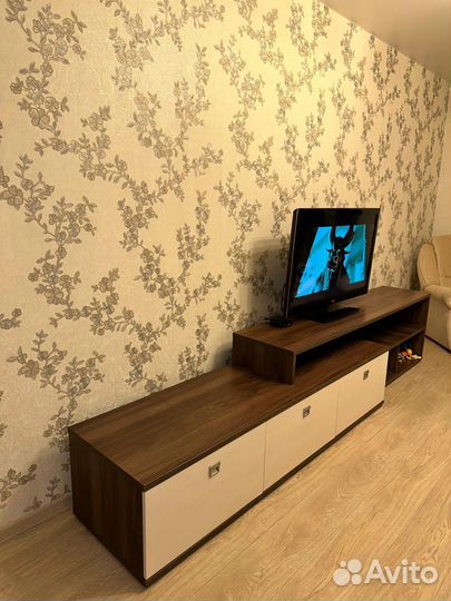 Тумба под телевизор бу