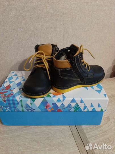 Ботинки детские