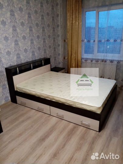 Кровать