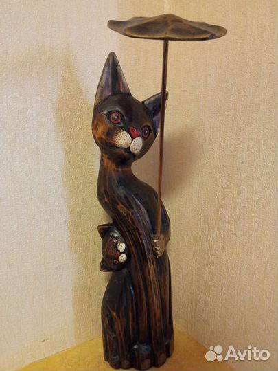 Кот и котёнок деревянный кошка статуэтка