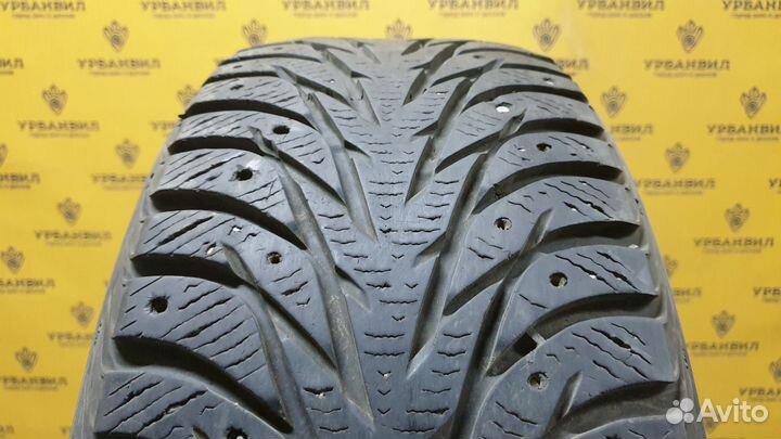 Yokohama Ice Guard IG35 215/55 R16