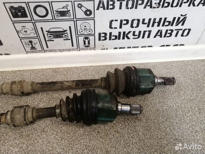 Полуось для Mitsubishi Galant E5