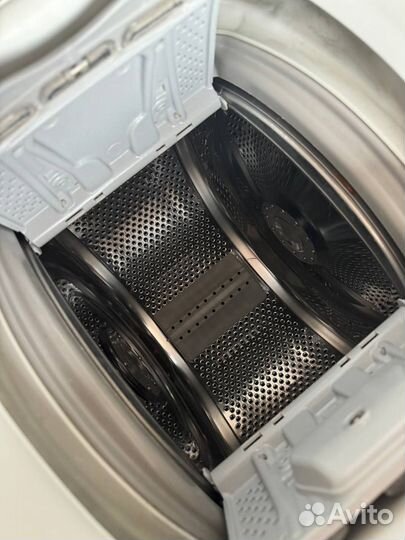 Стиральная машина с вертикальной загрузкой