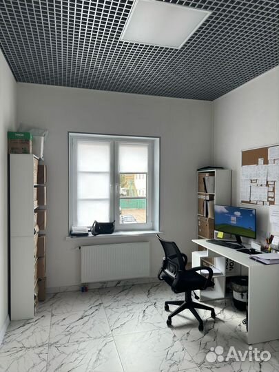 Оператор call-центра