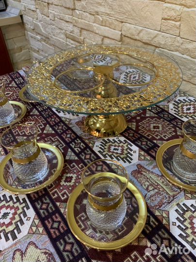 Тортница, подставка для торта