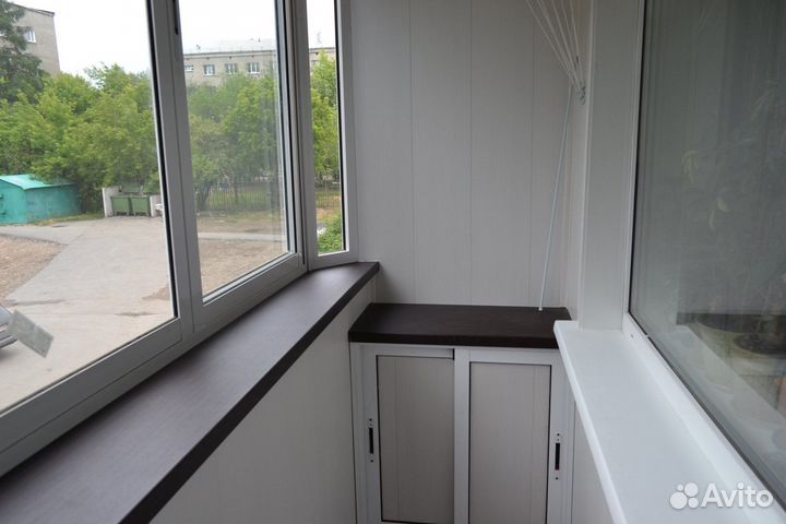 Отделка балконов. Остекление балконов