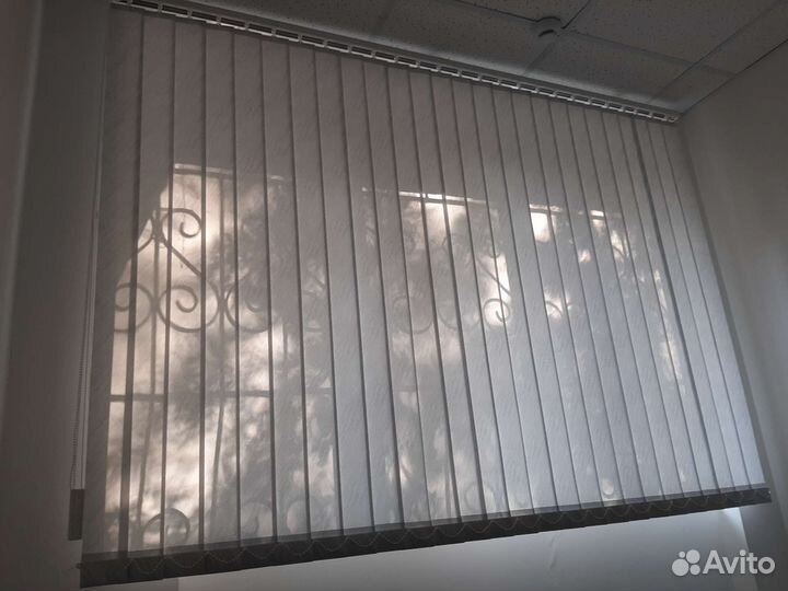 Вертикальные жалюзи