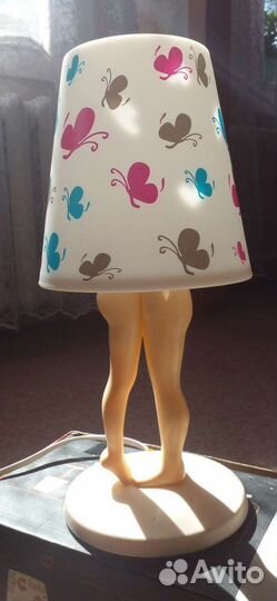 Лампа настольная