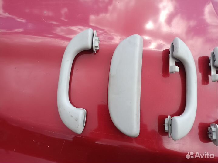 Ручки потолка Peugeot 308