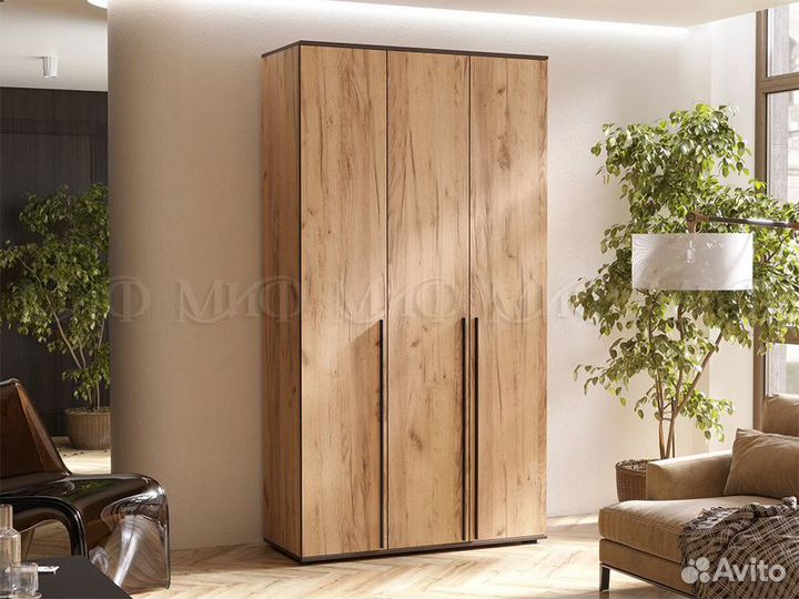 Шкаф 3-х створчатый (1200) 