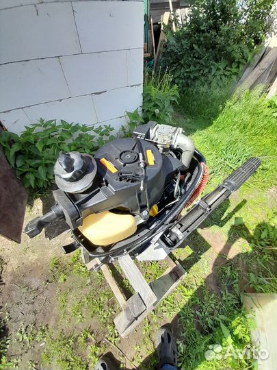 Лодочный мотор