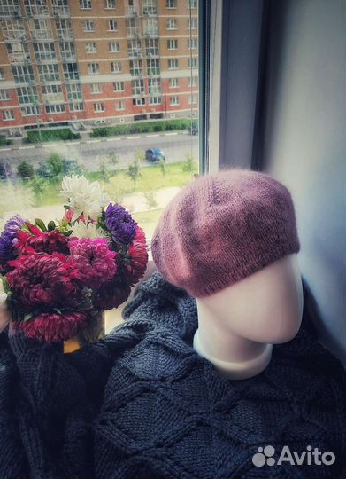 Берет вязаный