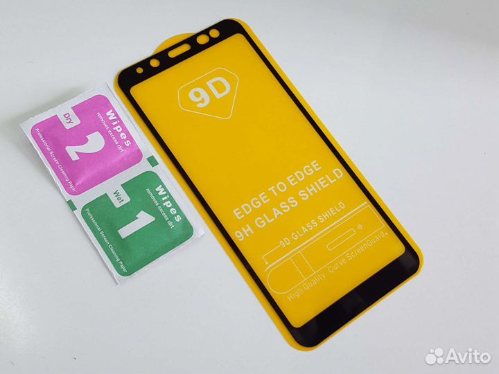 Защитное стекло на Samsung Galaxy A8 Черное