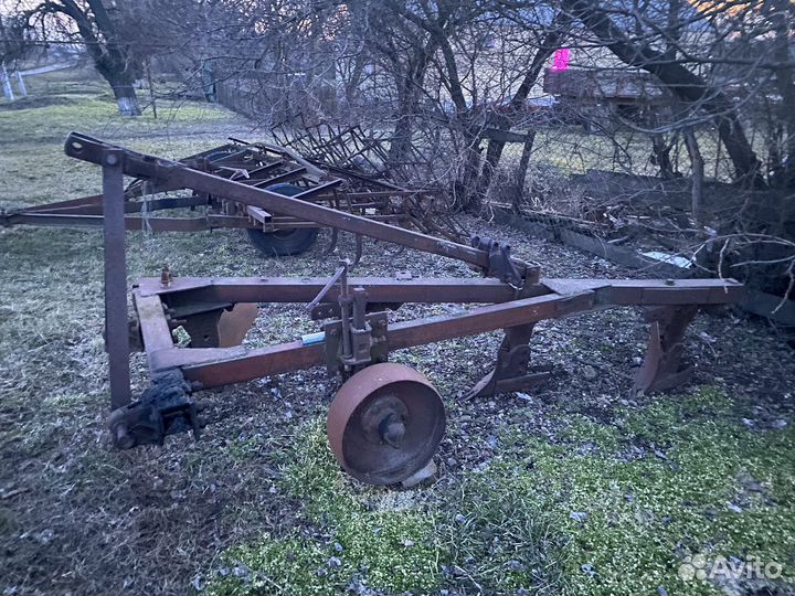 Плуг 4х корпусный