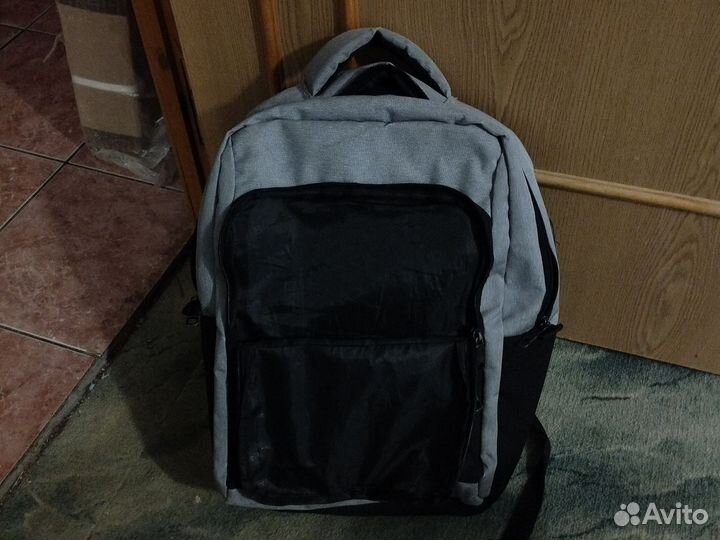 Школьный рюкзак