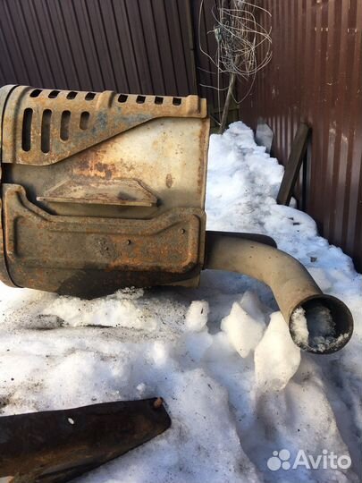 Глушитель hyundai 120