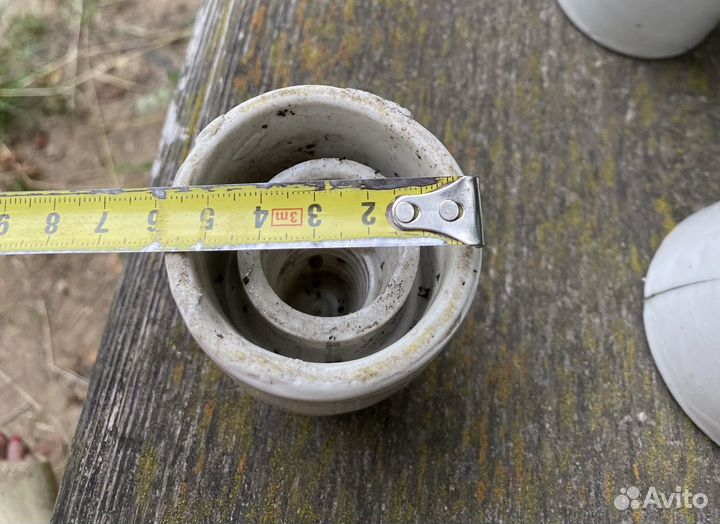 Керамические изоляторы СССР большие