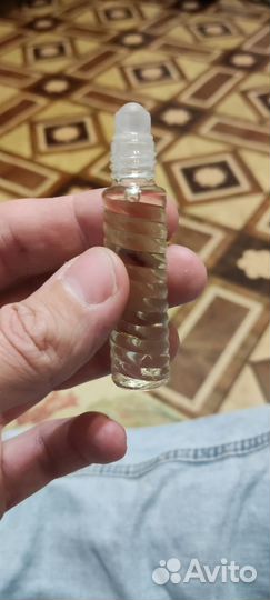 Роликовый флакон для масла