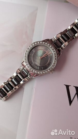 Часы наручные женские