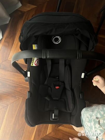 Bugaboo turtle автолюлька с переходникам
