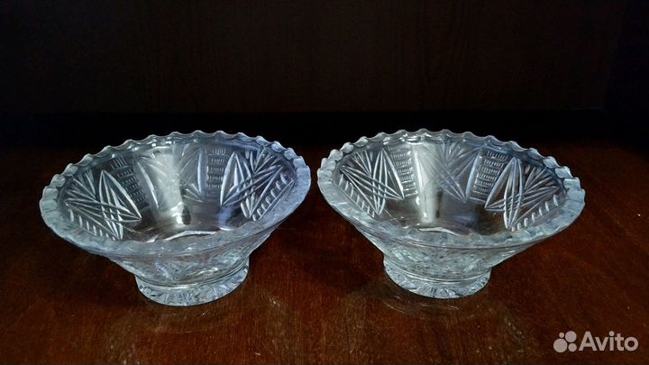 Хрустальная ваза