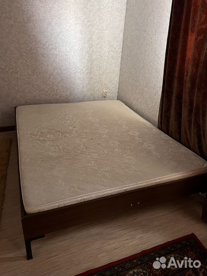 Кровать с матрасом 160 200 бу