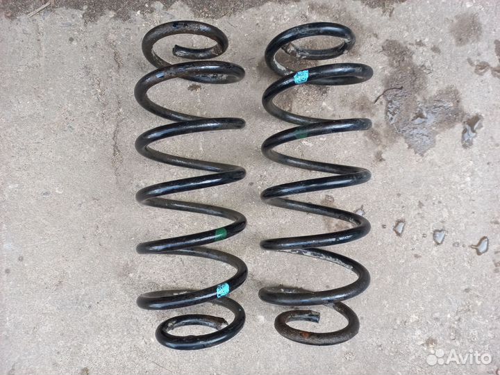 Задние пружины на Тойота королла 150 кузов