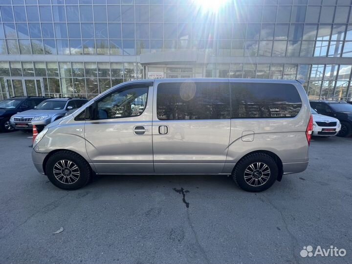 Hyundai Grand Starex 2.5 AT, 2012, 271 757 км