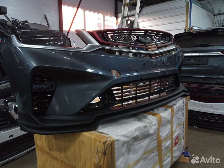 Передний бампер geely coolray в сборе