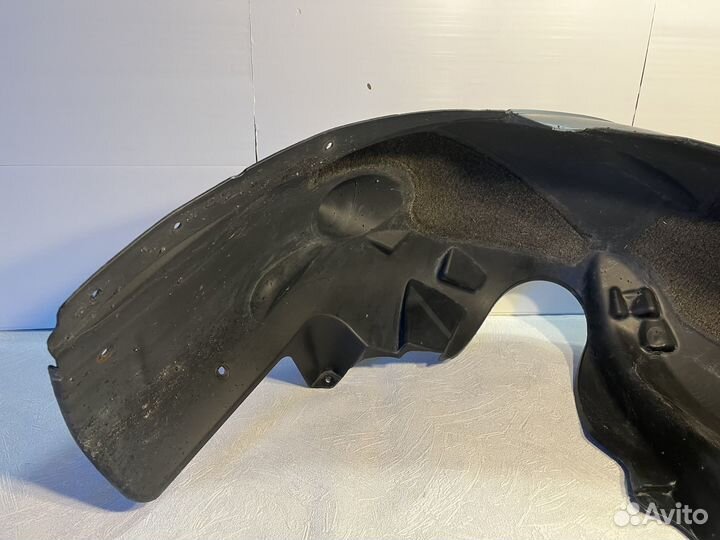 Подкрылок задний правый BMW E60