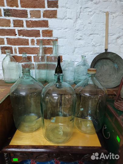 Бутыли стеклянные