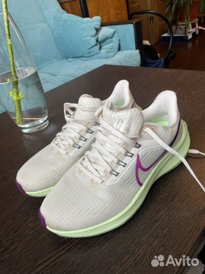 Кроссовки беговые женские Nike Air Zoom Pegasus