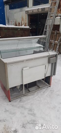 Витрина унив-ная Golfstream Двина 120 всн -6/6