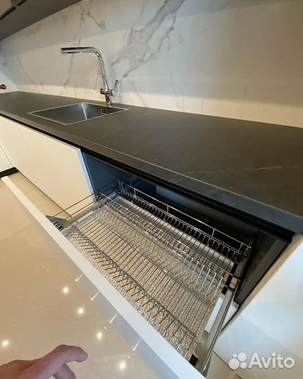 Кухонный гарнитур угловой