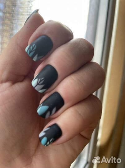 Мастер маникюра и педикюра