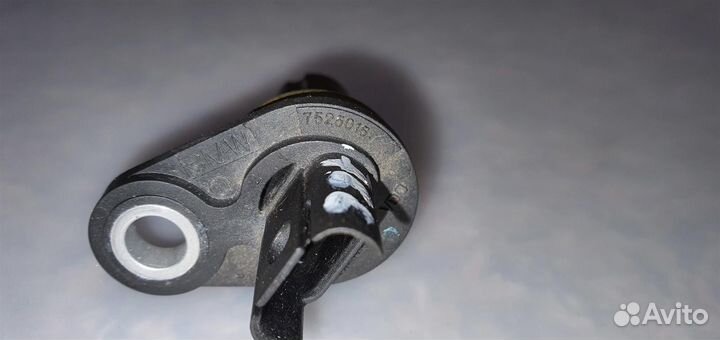 Датчик положения коленвала BMW E60\61