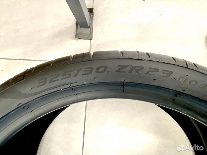 Pirelli P Zero 325/30 R23 109Y