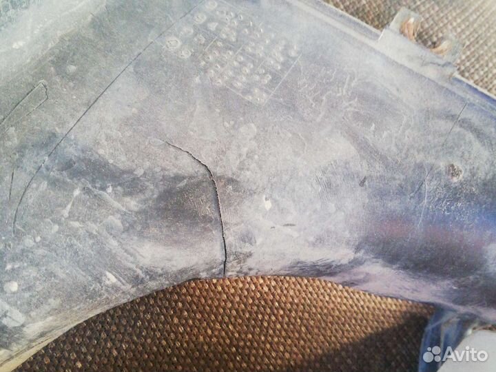 Диффузор вентилятора Хонда CR-V 1