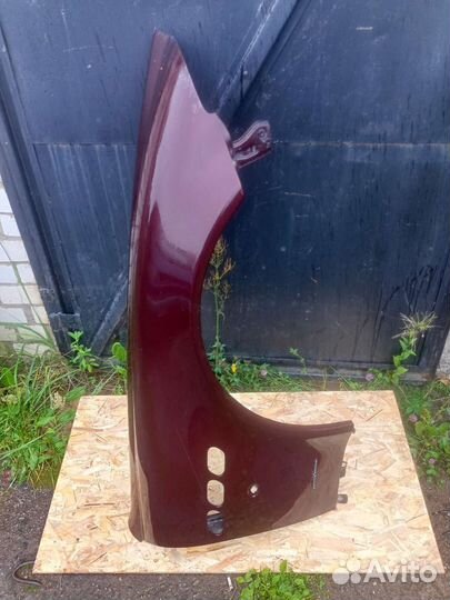 Переднее правое крыло Maserati Quattroporte