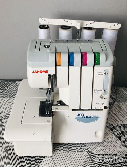 Оверлок janome
