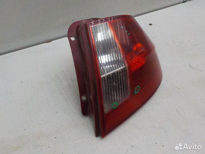 Фонарь задний правый Hyundai Getz 2002
