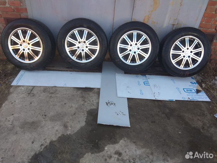 Колеса r16 на дастер