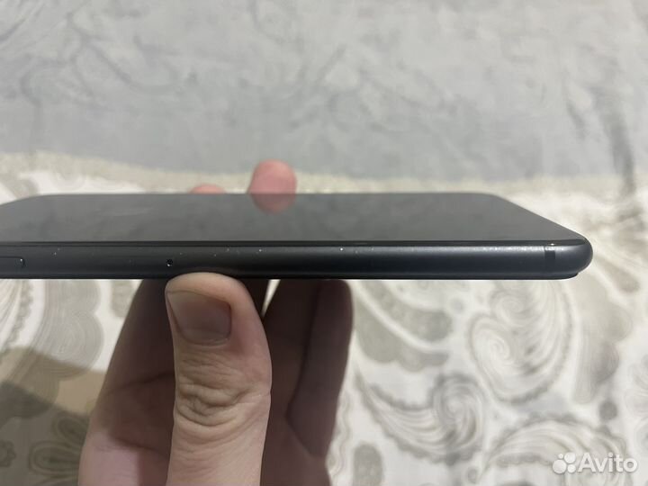 iPhone 8 Plus, 64 ГБ