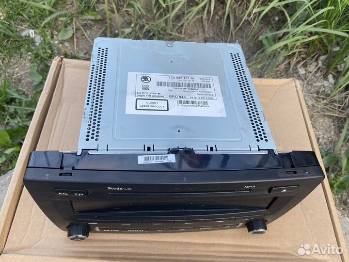 Штатная магнитола skoda Octavia a5 Delphi GRO-633