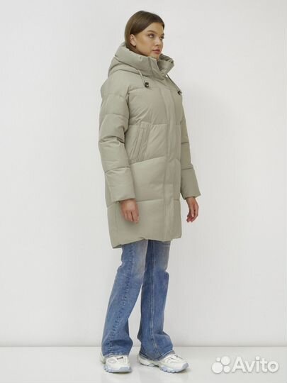 Куртка зимняя женская с капюшоном удлиненная стеганная темно-зеленого цвета 9637TZ